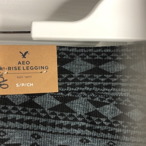 American Eagle Leggings Black Gray Hi Rise Aztec Print S - Picture 5 of 6
